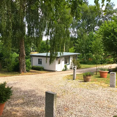 Ferienhaeuser Poenitz Am Nyaraló